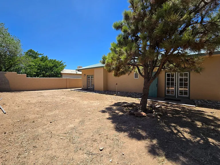 993 Calle Katarina — Photo 26