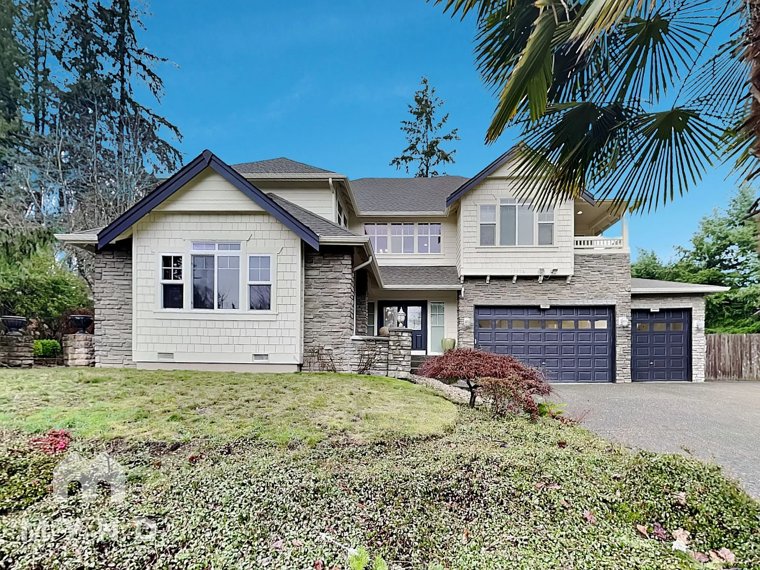 4 bed, 2.5 bath, 3100 sqft, $4,995 — Photo 1