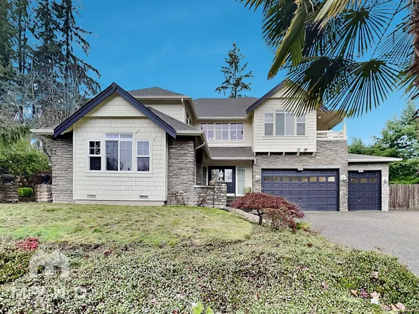 17906 NE 25th St, Redmond, WA 98052