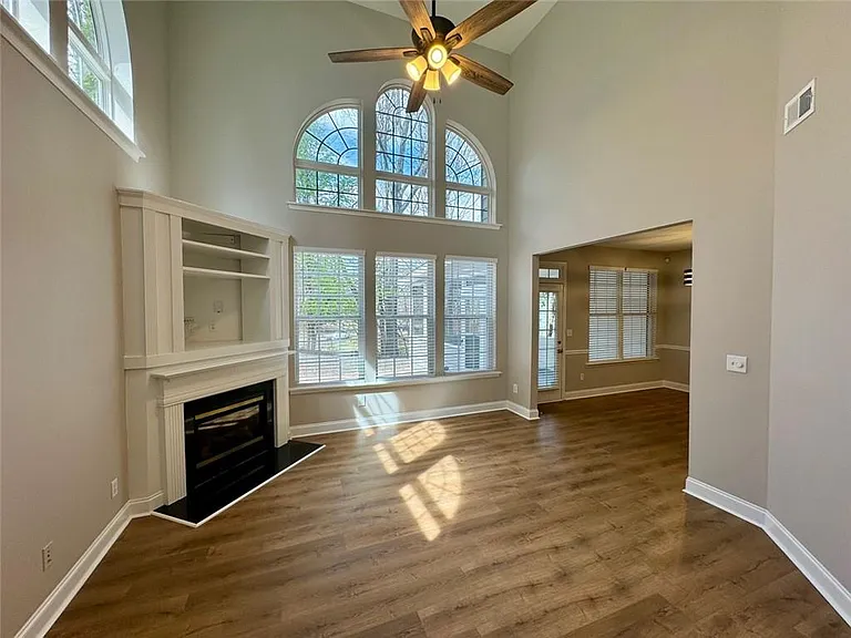 2662 Pierce Brennen Ct — Photo 14