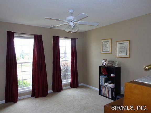 4th image of 205 Ashford Dr