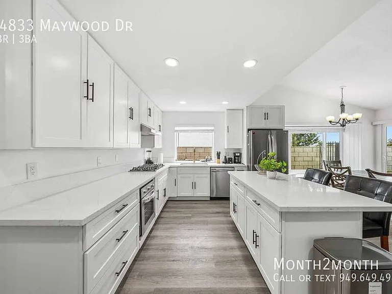 14833 Maywood Dr — Photo 10