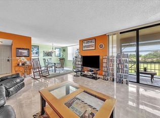 3800 N Hills Dr APT 316, Hollywood, FL 33021