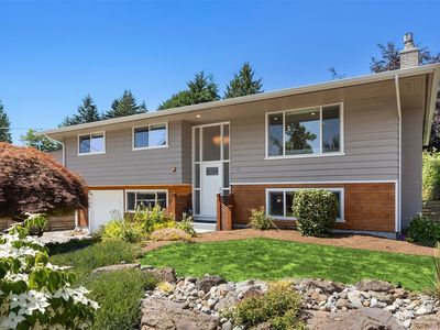 16011 Sunnyside Avenue N, Seattle, WA, 98133