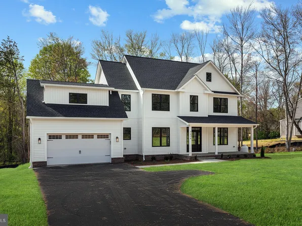 7434 Race Rd, Hanover, MD 21076