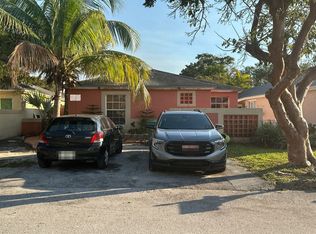 14952 SW 74th Ter, Miami, FL 33193