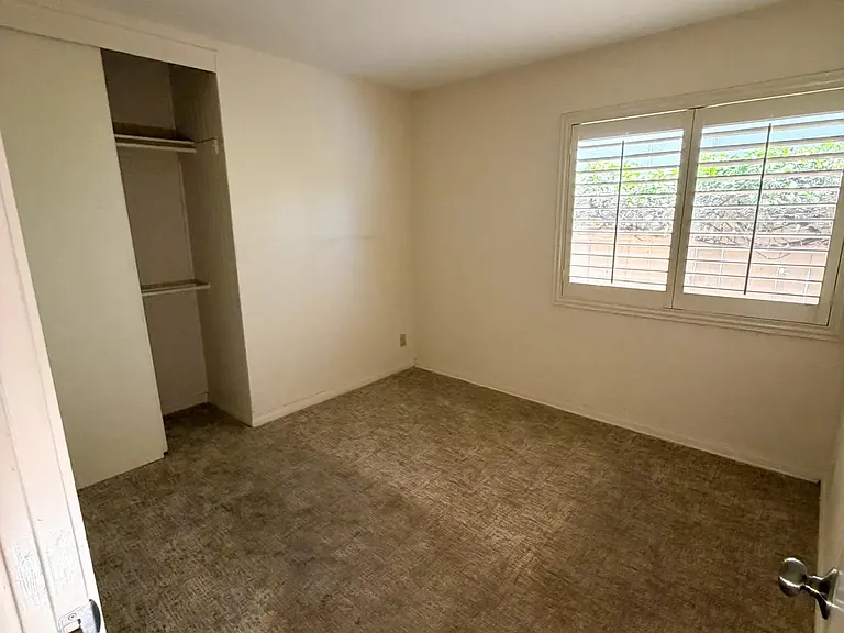 1732 Sea Pines Rd — Photo 11
