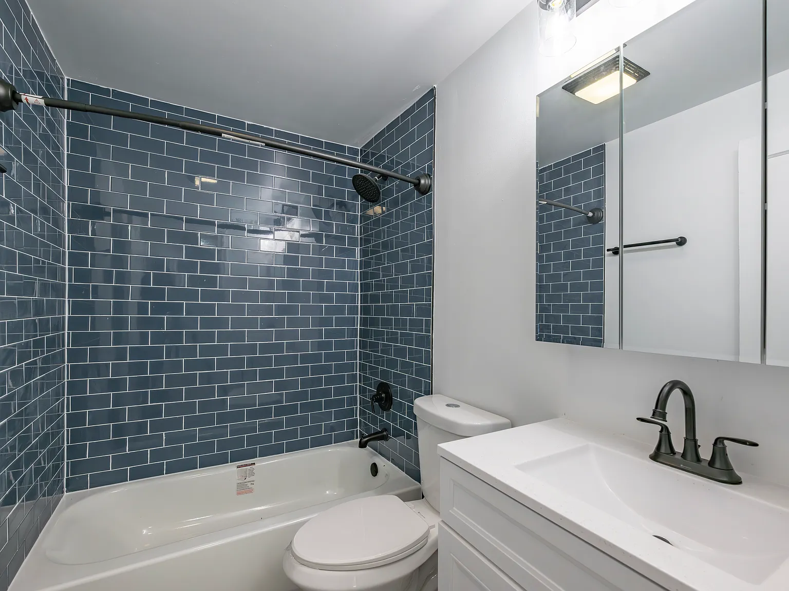West Gate Townhomes — Photo 4