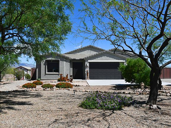 2nd image of 12143 S Creosote Valley Rd