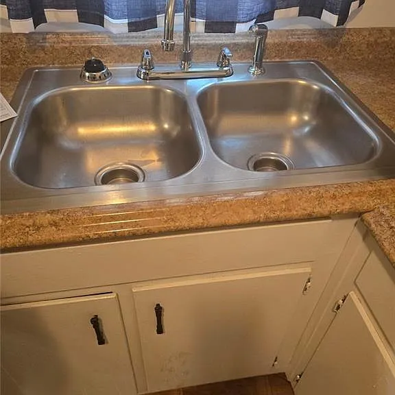 2230 Kings Gate Cir #D — Photo 6