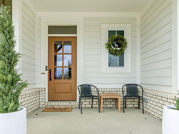 4th image of 10644 Oak Bend Blvd