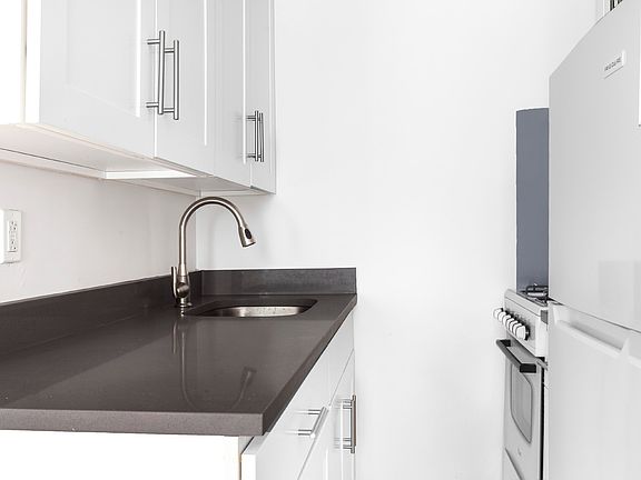 5th image of 361 W 20th St APT 2A