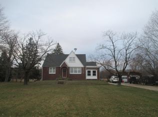 215 Tuckahoe Rd, Vineland, NJ 08360