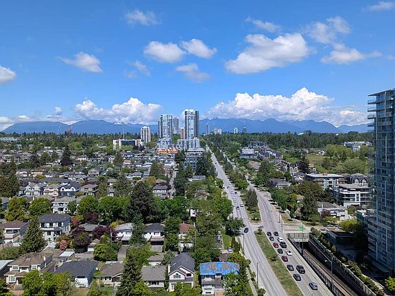 5th image of 8189 Cambie St #2004