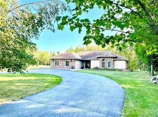 5770 Rose Rd, Hermantown, MN 55811