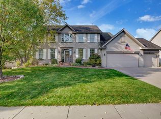 15054 Valley View Dr, Savage, MN 55378