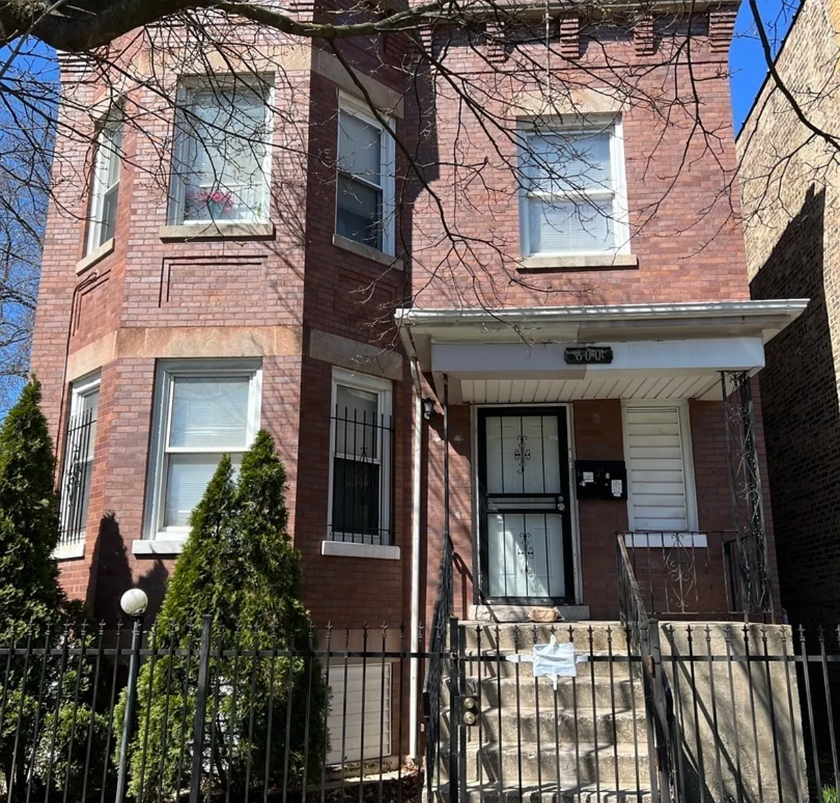 3 bed, $1,850 — Photo 1