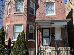 800 S Kedvale Ave #1, Chicago, IL 60624