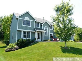 750 Camberwell Dr S, Saint Paul, MN 55123