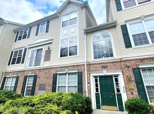 103 Limerick Ln, Phillipsburg, NJ 08865