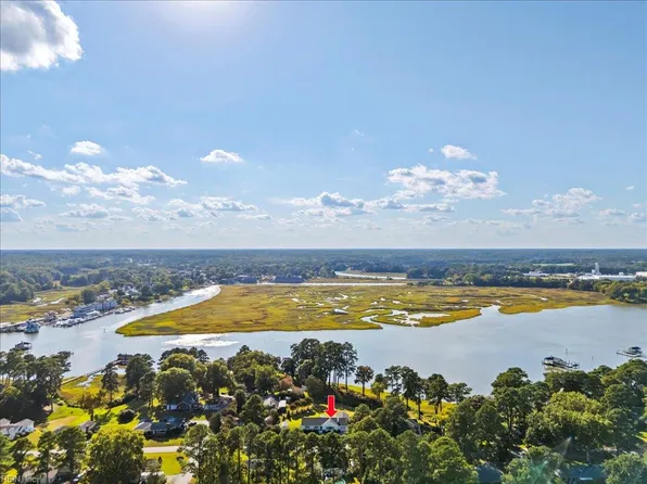 Red Point Dr, Smithfield, VA 23430