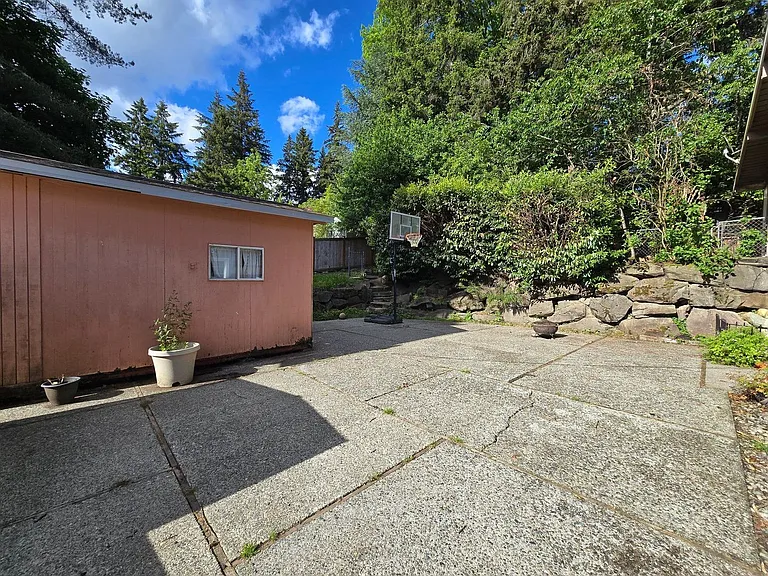 16426 SE 9th St — Photo 15