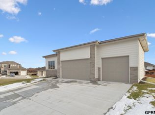 18307 Birch Ave, Omaha, NE 68136