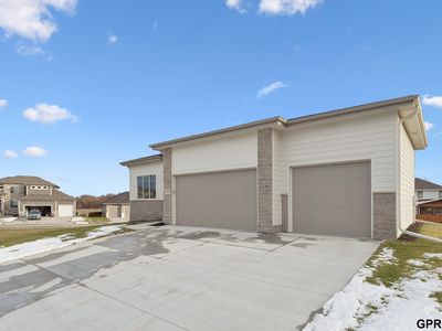 18307 Birch Ave, Omaha, NE, 68136