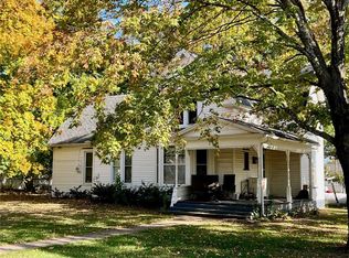 500 4th St, Mendon, MO 64660