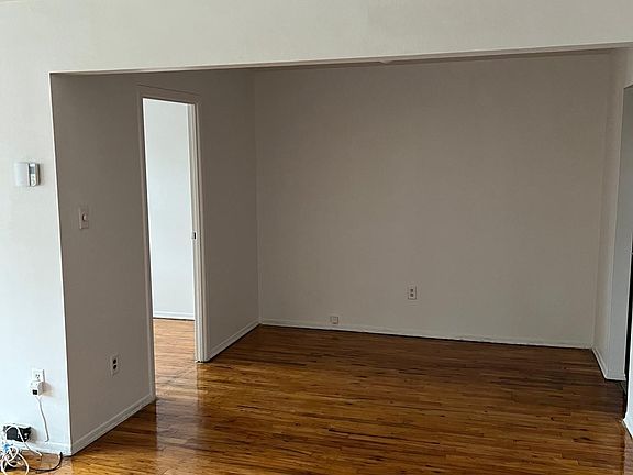 4th image of 21410 23rd Ave Floor 3