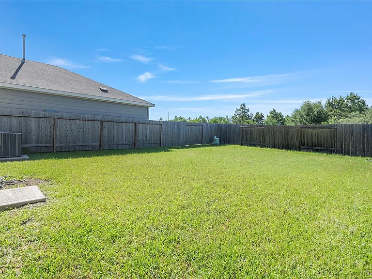 16314 Dutton Clover Dr — Photo 30