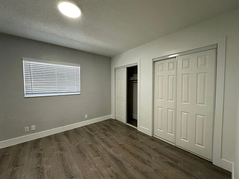 3660 NE 6th Ave #3 — Photo 14