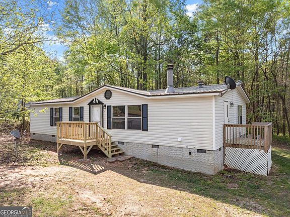 3rd image of 283 Pine Ridge Pl