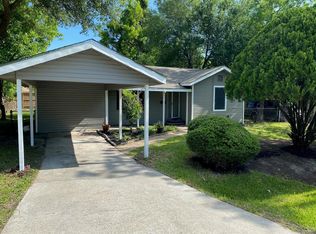 113 E Witcher Ln, Houston, TX 77076