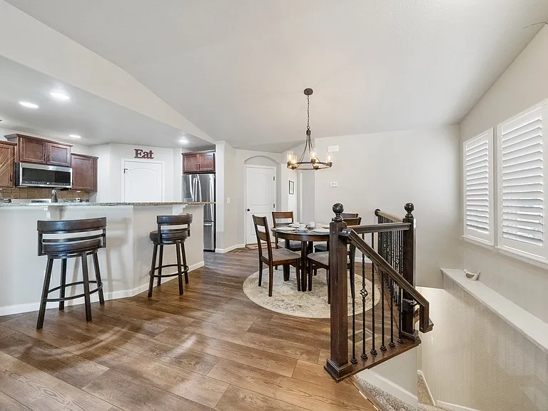 8197 Mockorange Hts — Photo 16