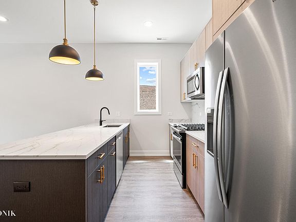 4th image of 4336 S Vincennes Ave #1S