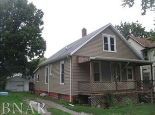 813 W Mill St, Bloomington, IL