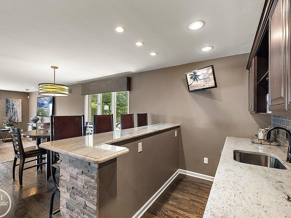 49572 Compass Point Dr, photo 24