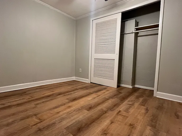 Bedroom 2/Office