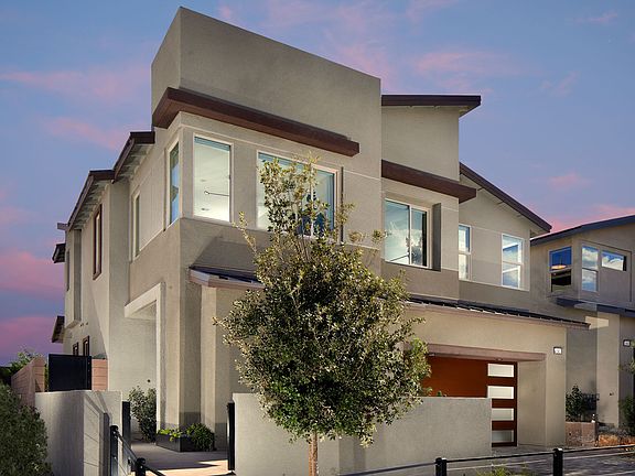 PLAN 3 MODEL - FRONT EXTERIOR