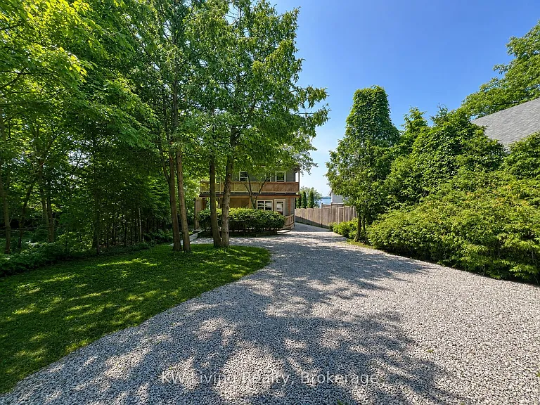 127 Lake Dr N — Photo 10