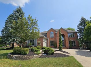 3627 Aynsley Dr, Rochester Hills, MI 48306
