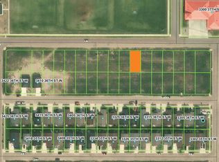 37th St W, Williston, ND 58801