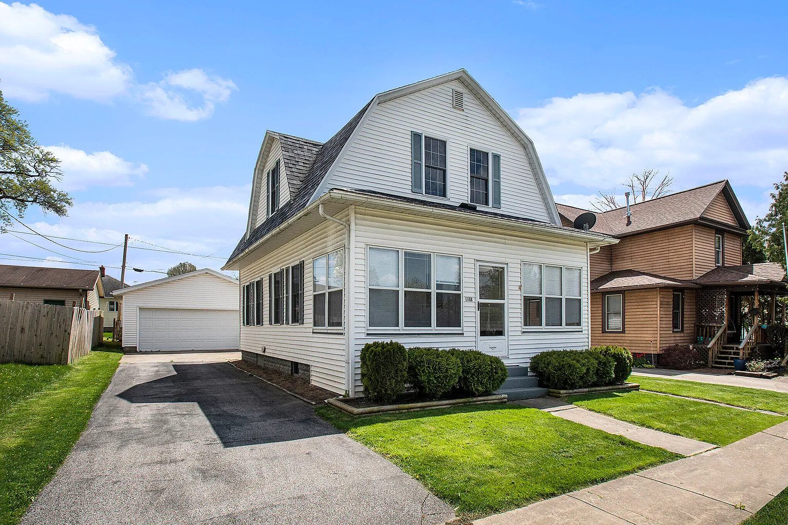 1108 Weller Ave photo 1