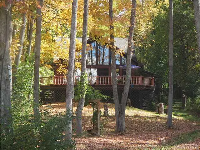 5429 Hall Rd photo 1