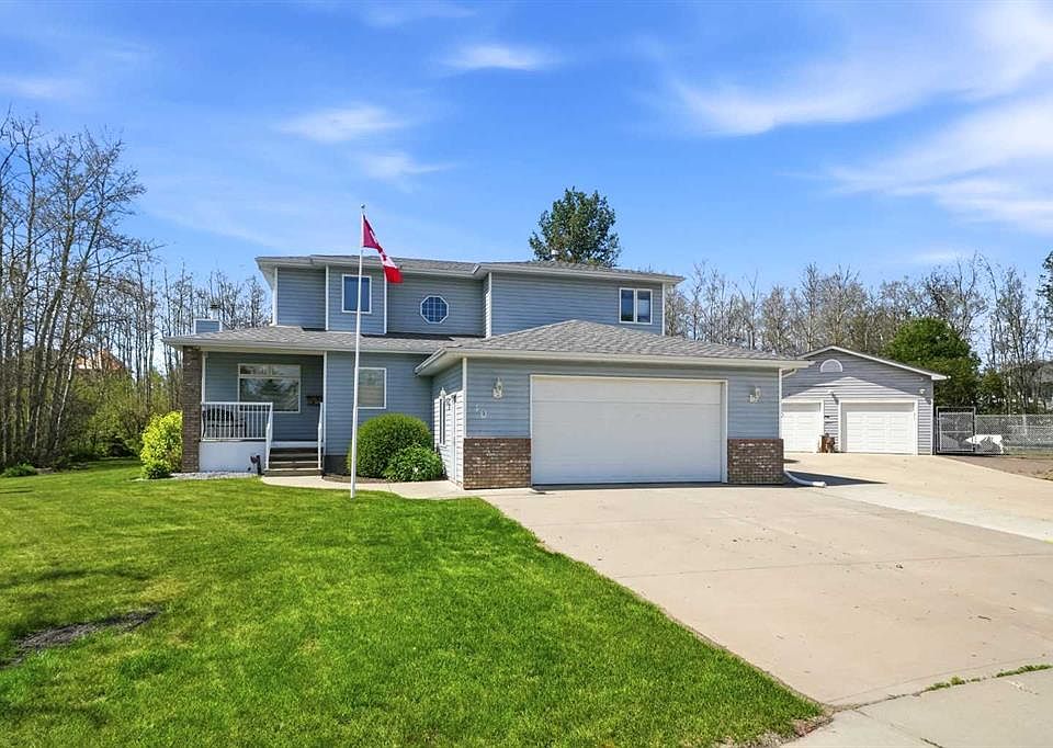 1st image of 40 SE Owens Close