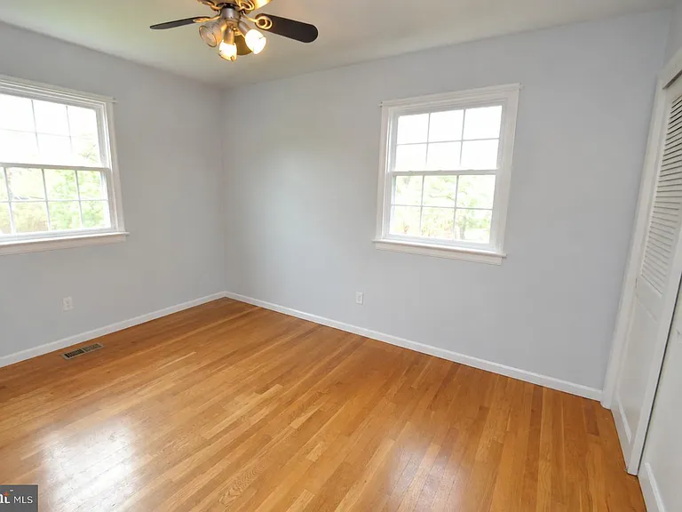 5728 Overly Dr — Photo 11
