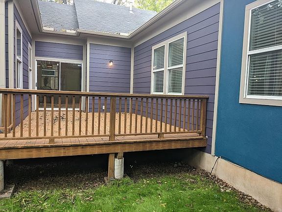 Another view of deck