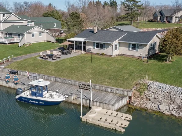 122 S Shore Dr, Clayton, NY 13624