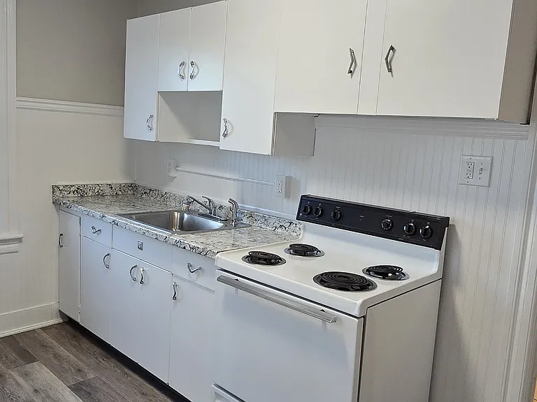 236 Madison Ave — Photo 19